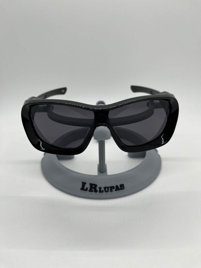 Oakley De La Salle