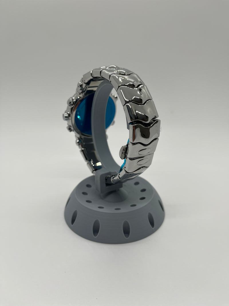 Oakley GMT Silver fundo azul
