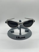 Valve silver lentes black